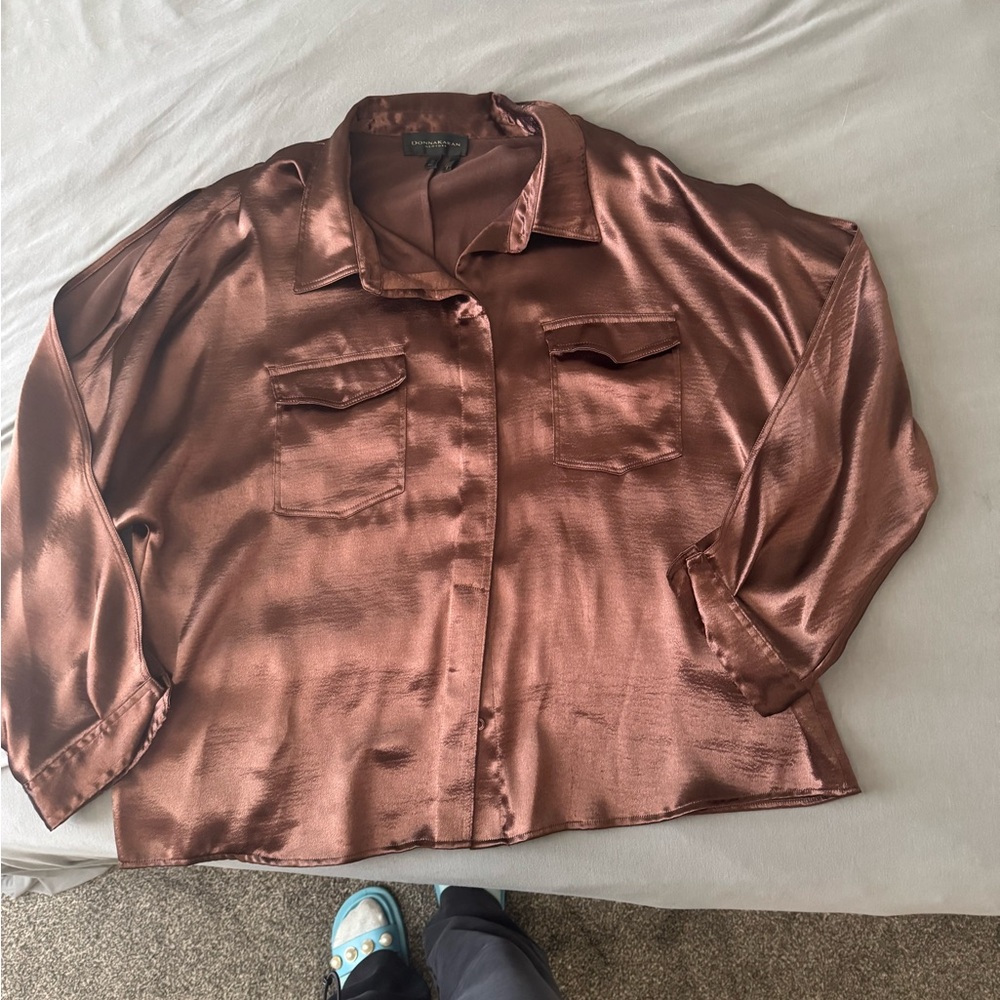✨ Donna Karan NY Satin Blouse – Copper Brown (XL) ✨